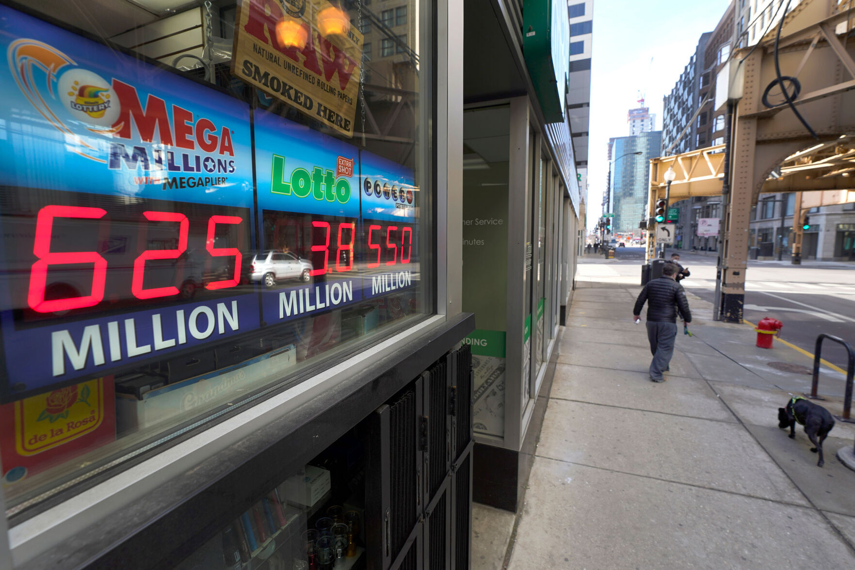 Mega Millions jackpot is at $750 million, making it the second largest prize in the lottery game's history